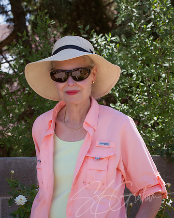 People: Skin Tones and Clothes Colors, Normal Color Vision